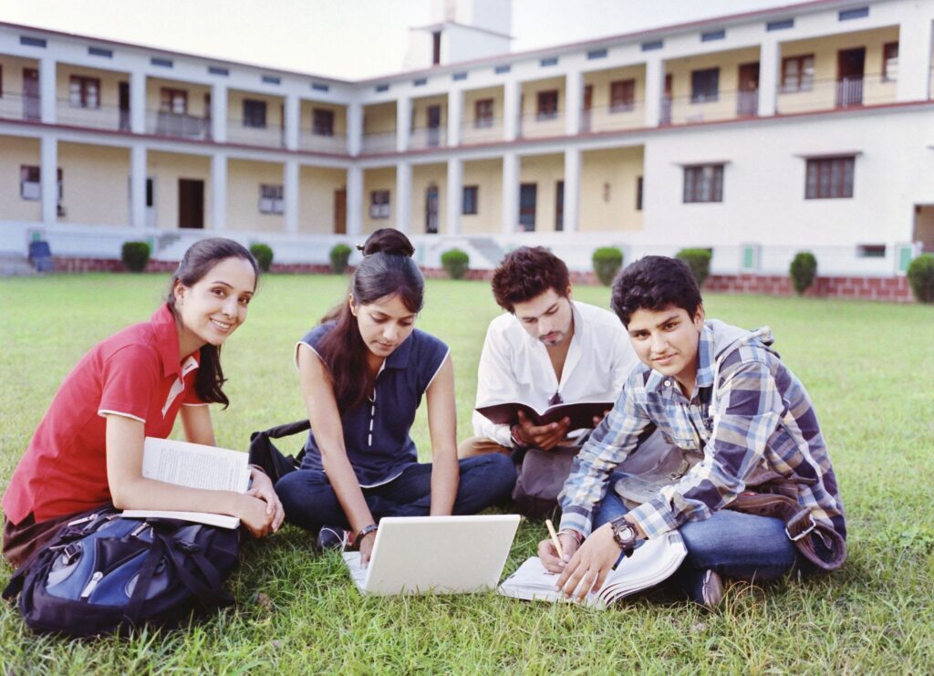 The Comprehensive Guide to the Education System of India: Structure, Policies, and Modern Transformation